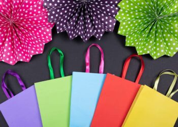 Paper bags with different colors