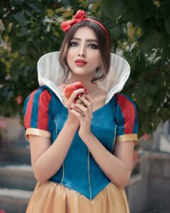 Snow White Birthday Party