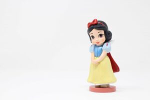 Snow White Birthday Party Doll